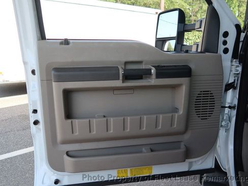 Used 2008 Ford F550 4x4 Crew Cab Super Duty image 13