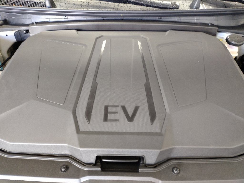 New 2027 Hyundai Ioniq 5 SE AWD/4WD image 6