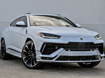Used 2024 Lamborghini Urus S