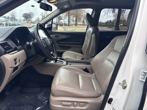 Used 2017 Honda Pilot EX-L image 13