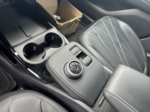 Used 2024 Ford Mustang Mach-E Select RWD image 33