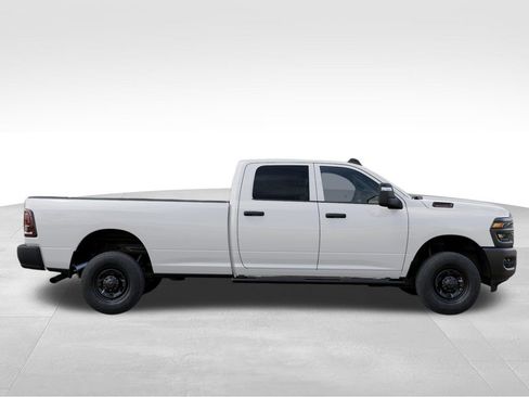 New 2026 RAM 2500 Tradesman AWD/4WD image 25