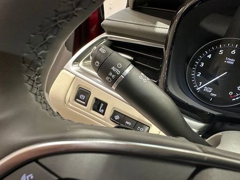 Used 2025 Cadillac XT5 Premium Luxury w/ Technology Package image 19