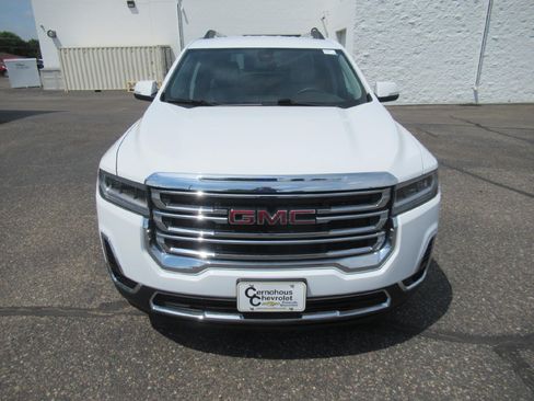 Certified 2023 GMC Acadia SLT AWD/4WD image 2