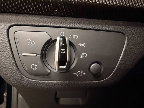 Used 2018 Audi SQ5 Prestige AWD/4WD image 20