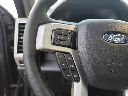 Used 2018 Ford F150 Lariat w/ Equipment Group 502A Luxury image 15