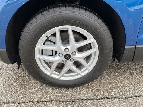 Used 2024 Ford Edge SEL w/ Convenience Package image 10