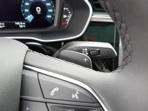 Used 2025 Audi Q3 2.0T Premium image 20