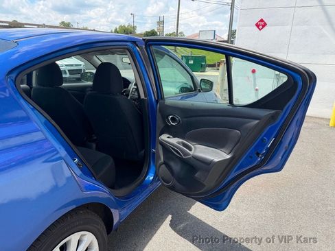 Used 2017 Nissan Versa SV FWD image 13