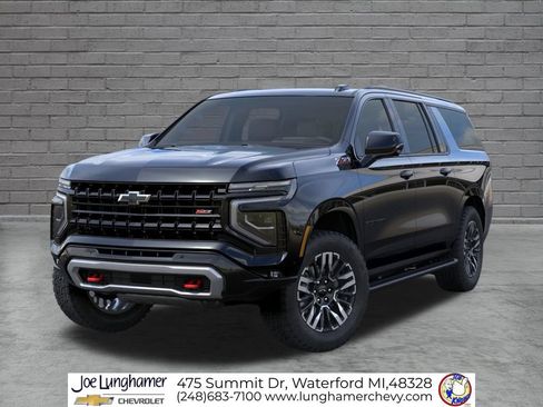 New 2026 Chevrolet Suburban Z71 w/ Z71 Off-Road Package AWD/4WD image 7