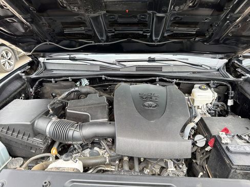 Used 2023 Toyota Tacoma TRD Pro AWD/4WD image 25