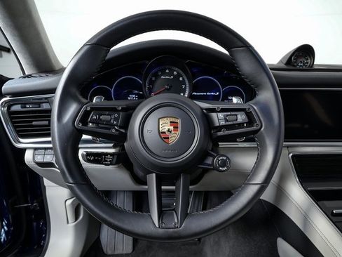 Certified 2022 Porsche Panamera Turbo S image 10
