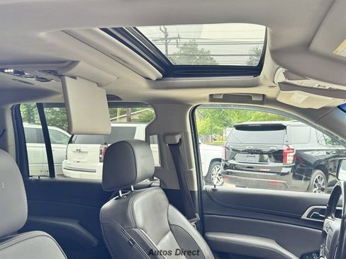 Used 2019 GMC Yukon XL Denali w/ Denali Ultimate Package AWD/4WD image 24
