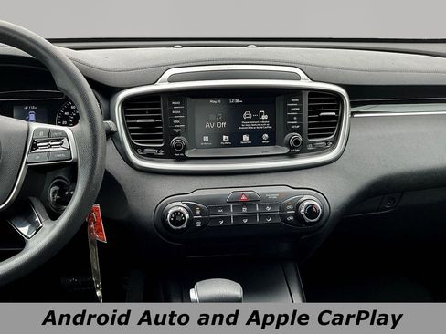Used 2020 Kia Sorento L FWD image 9