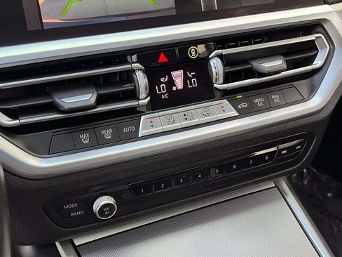 Used 2020 BMW 330i Sedan w/ Convenience Package RWD image 23