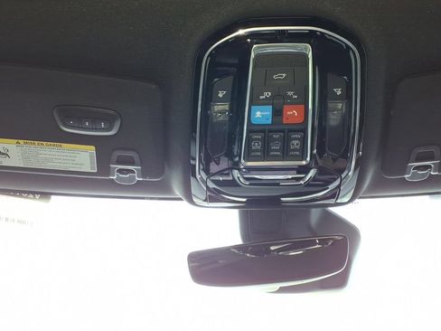Used 2022 Jeep Grand Cherokee Summit AWD/4WD image 22