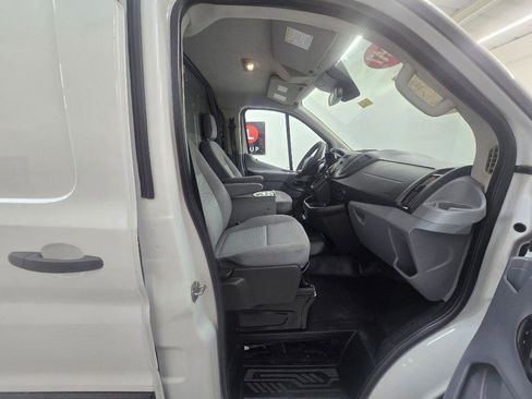 Used 2017 Ford Transit 150 148 Low Roof RWD image 17