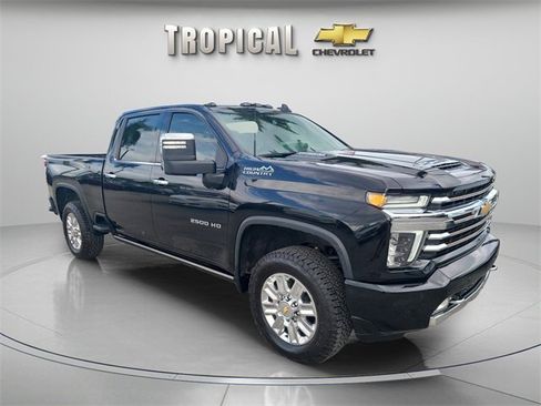 Used 2023 Chevrolet Silverado 2500 High Country w/ Z71 Off-Road Package image 7