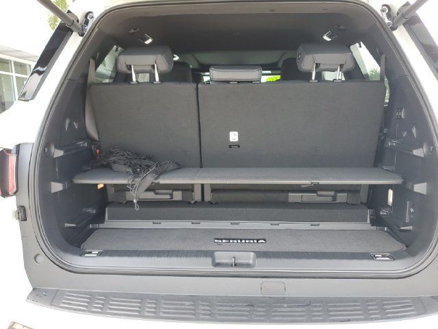 Used 2025 Toyota Sequoia Platinum AWD/4WD image 6