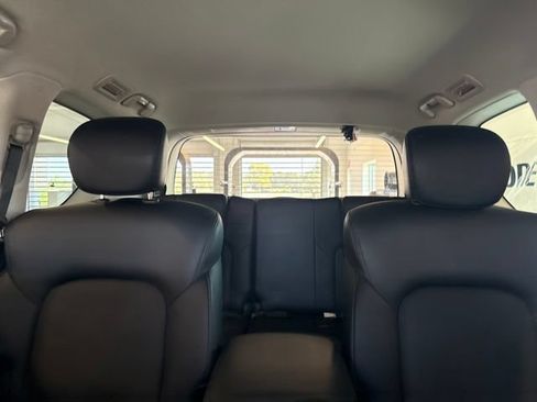 Used 2023 Nissan Armada SL w/ Captain's Chairs Package AWD/4WD image 42