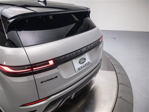 New 2026 Land Rover Range Rover Evoque S image 31