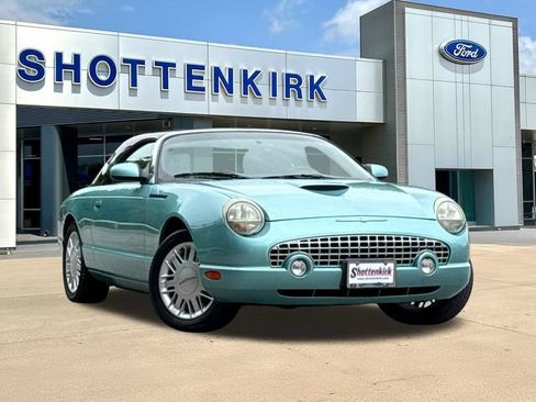 Used 2002 Ford Thunderbird RWD image 1