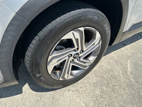Used 2023 Hyundai Santa Fe SEL FWD image 39