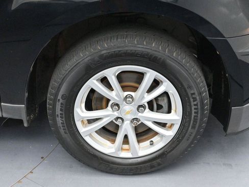 Used 2017 Chevrolet Equinox LT w/ Convenience Package FWD image 27