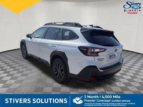 Used 2023 Subaru Outback Onyx Edition AWD/4WD image 10