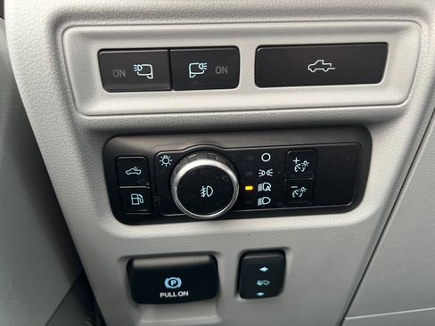 Used 2023 Ford F150 Limited AWD/4WD image 24