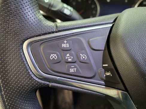 Used 2021 Chevrolet Equinox LT w/ LPO, Floor Liner Package image 27