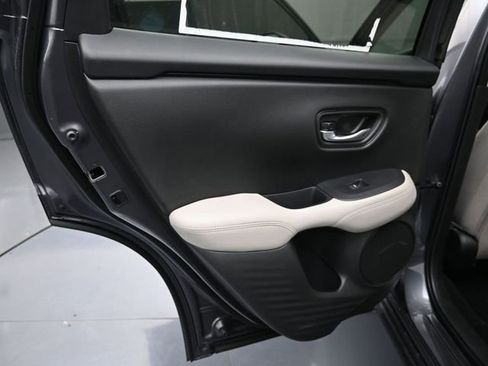 New 2026 Honda HR-V LX image 6