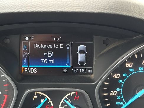 Used 2016 Ford Escape Titanium w/ Equipment Group 301A AWD/4WD image 25