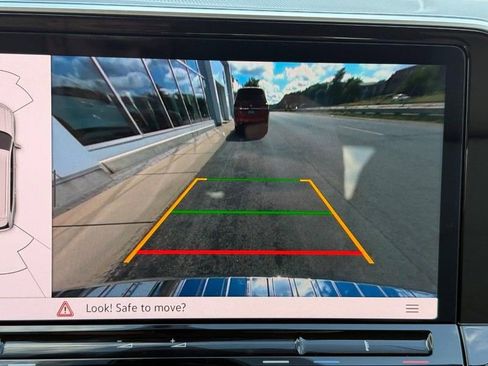 New 2026 Volkswagen Atlas SE image 14