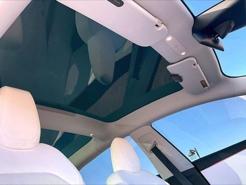 Used 2025 Tesla Model 3 Long Range image 25