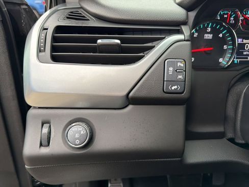 Used 2017 Chevrolet Tahoe Premier RWD image 24