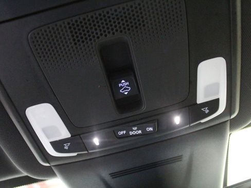 Used 2023 Honda CR-V Sport Touring image 13