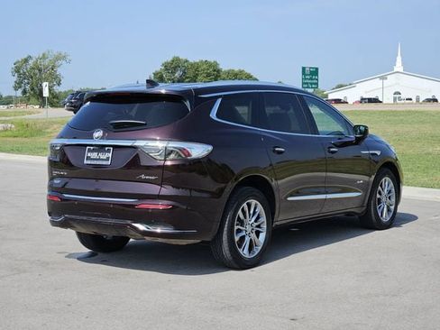 Used 2024 Buick Enclave Avenir w/ Avenir Technology Package AWD/4WD image 7
