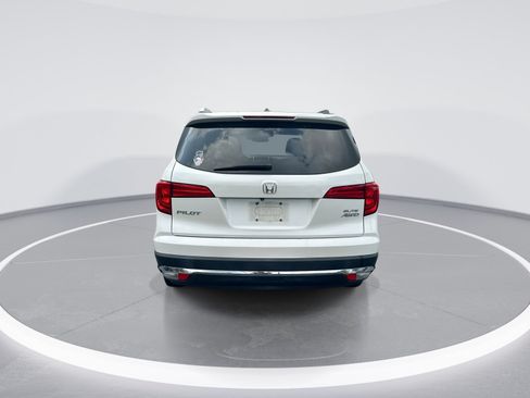 Used 2016 Honda Pilot Elite image 8
