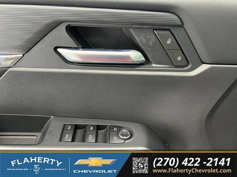 Used 2026 GMC Acadia Elevation w/ Elevation Premium Package FWD image 22