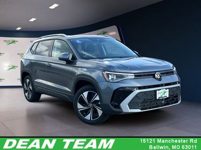 Certified 2025 Volkswagen Taos SE