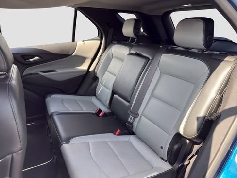 Used 2019 Chevrolet Equinox Premier AWD/4WD image 13