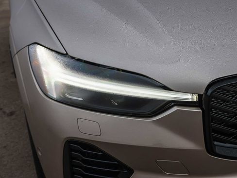 New 2026 Volvo XC60 T8 Ultra w/ Protection Package Premier image 16