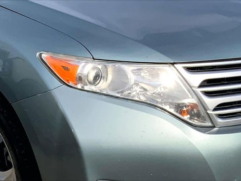 Used 2010 Toyota Venza image 23