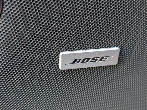 Used 2024 Chevrolet Tahoe Z71 w/ Luxury Package image 38