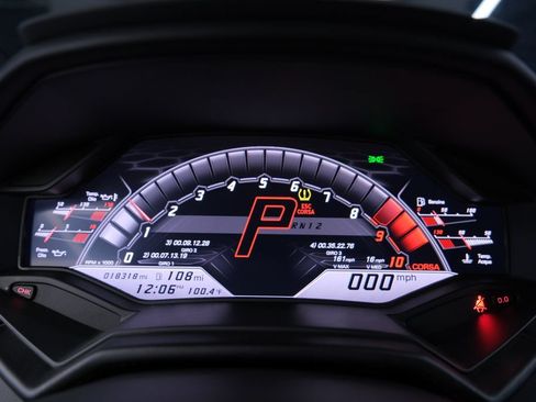 Used 2021 Lamborghini Huracan EVO RWD image 48