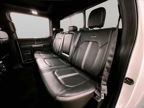 Used 2018 Ford F150 Platinum w/ Equipment Group 701A Luxury AWD/4WD image 25