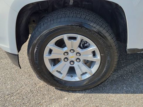 Used 2022 Chevrolet Colorado LT w/ Fleet Safety Package RWD image 12