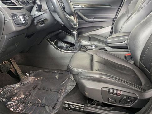 Used 2018 BMW X2 sDrive28i w/ Convenience Package image 10