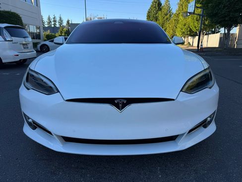 Used 2017 Tesla Model S 75D AWD/4WD image 3
